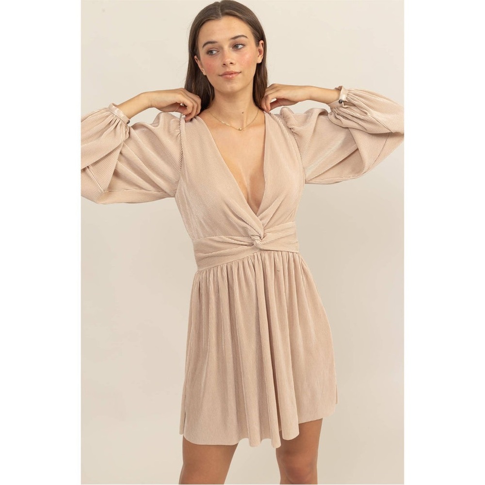 NWOT HYFVE Deep V Open Back Women's Dress